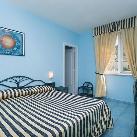 Hotel Il Nespolo Casamicciola Terme Dış mekan fotoğraf